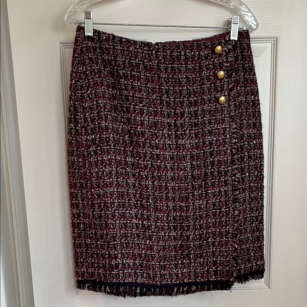 Talbots tweed skirt sz 4 fringe & button details faux wrap worn just once!